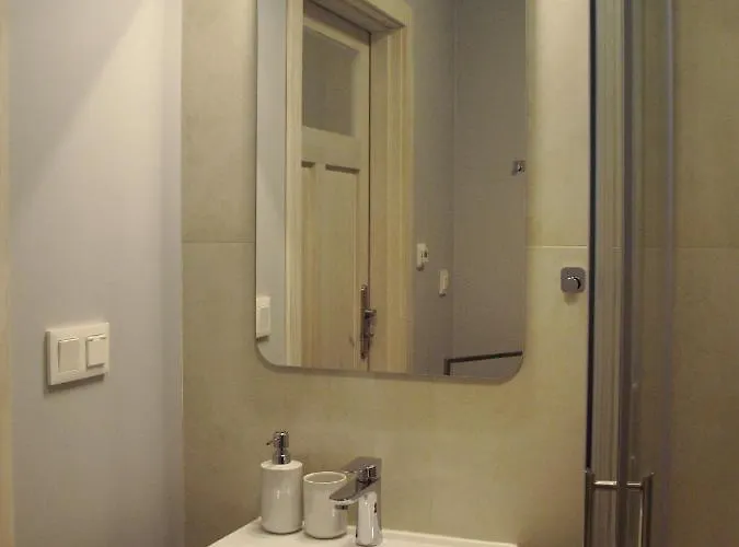 Przewietrzona Głowa Ponikwa (Lower Silesia)